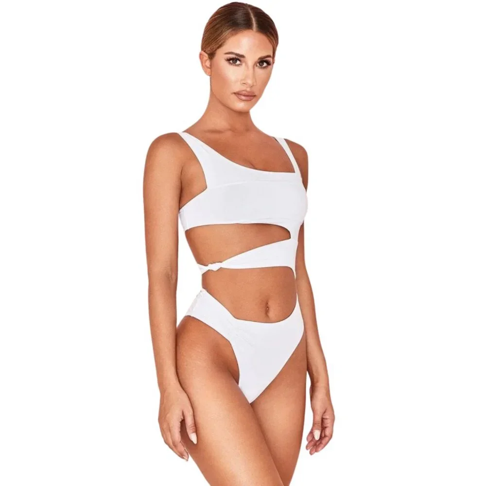 Bandage Cut-Out Knotted One-Piece Swimsuit in Rose Pink - Picture 3 of 9
